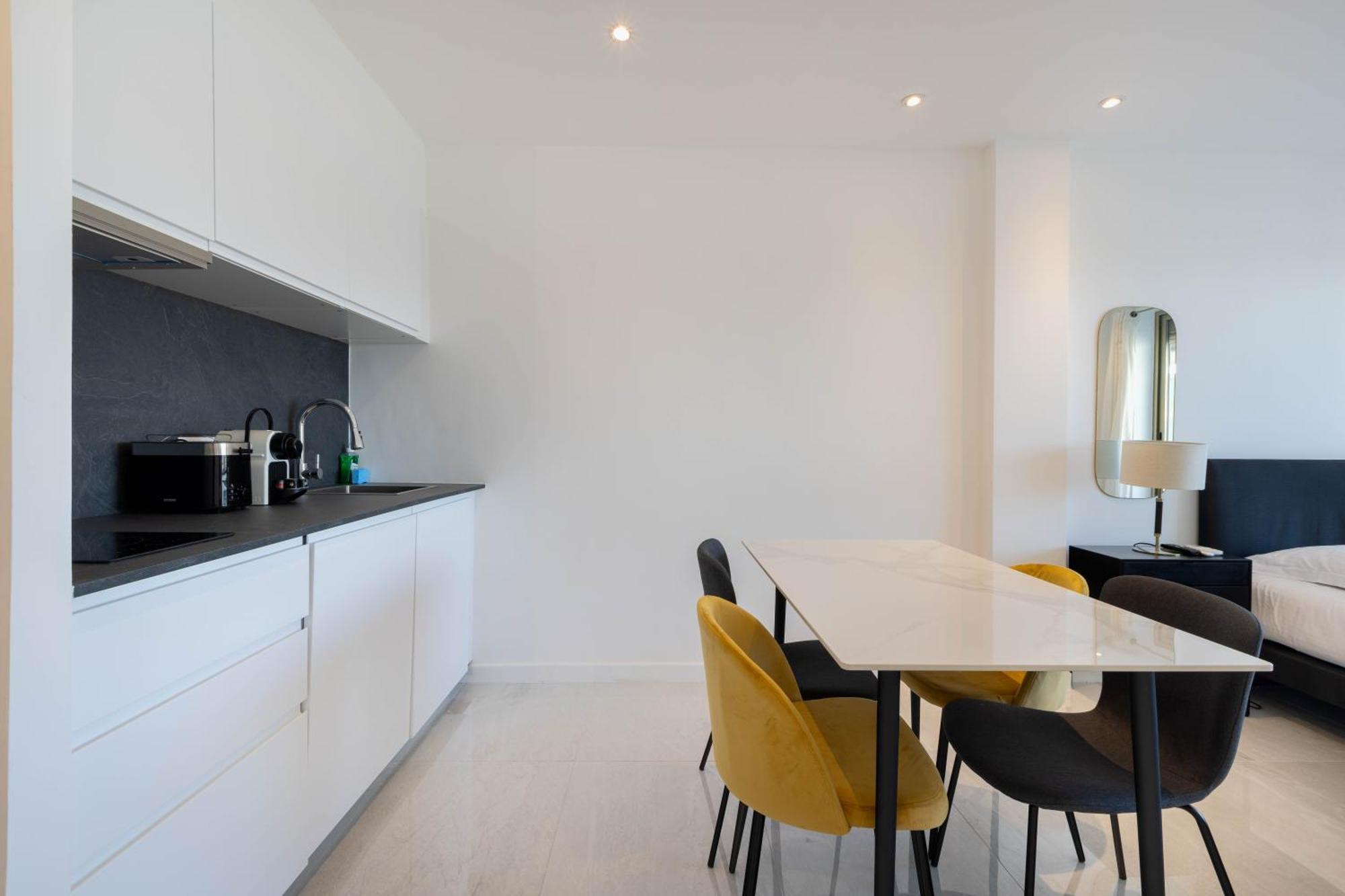 Agence Des Residences - Appartements Prives Du 45 Croisette- Prestige Cannes Exterior photo
